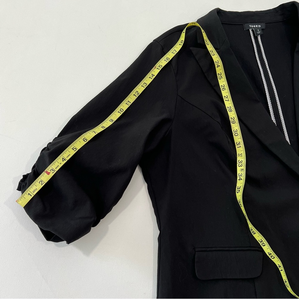 TORRID • 3/4 sleeve blazer coat - Picture 8 of 10